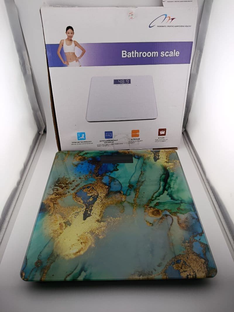 Báscula digital para baño con plataforma de vidrio estampado
