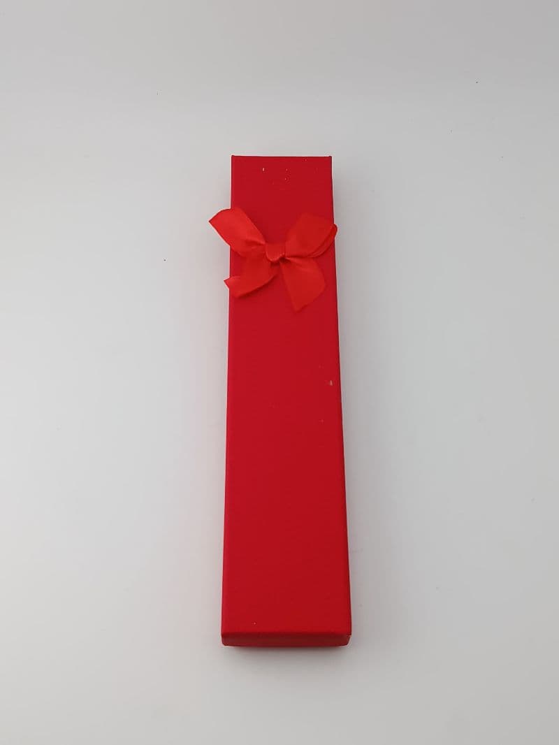 Caja de regalo alargada con lazo roja 21x4x2.4 cm