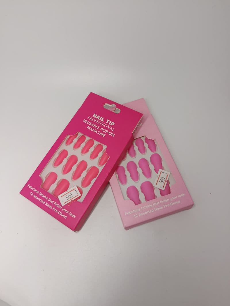 Uñas Postizas Prepegadas en Cajita (12 Unidades)