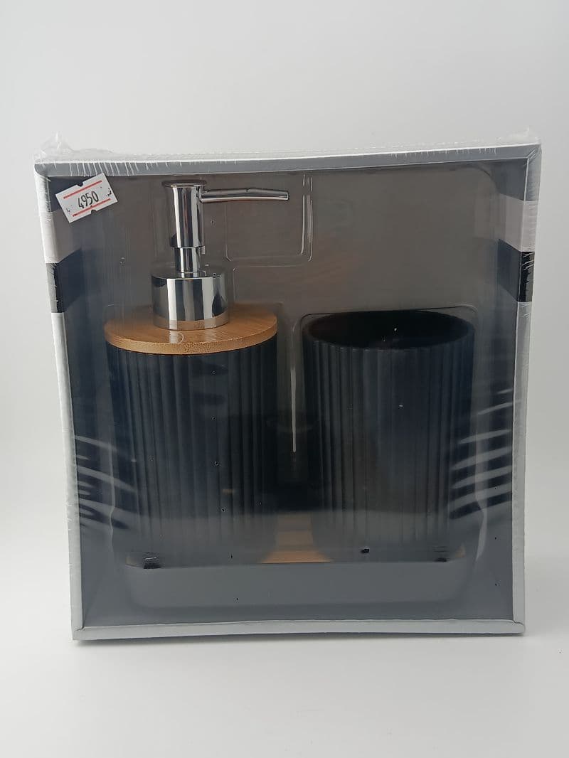 Set de baño con dispensador de jabón líquido y vaso con detalles de bambú