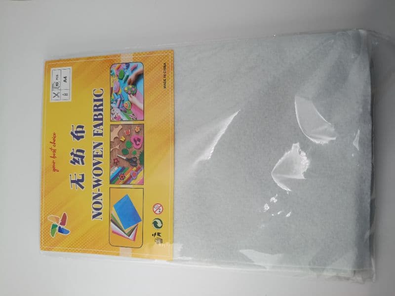 Láminas de Felpa Blancas 20x30 cm (Paquete de 10 Unidades)