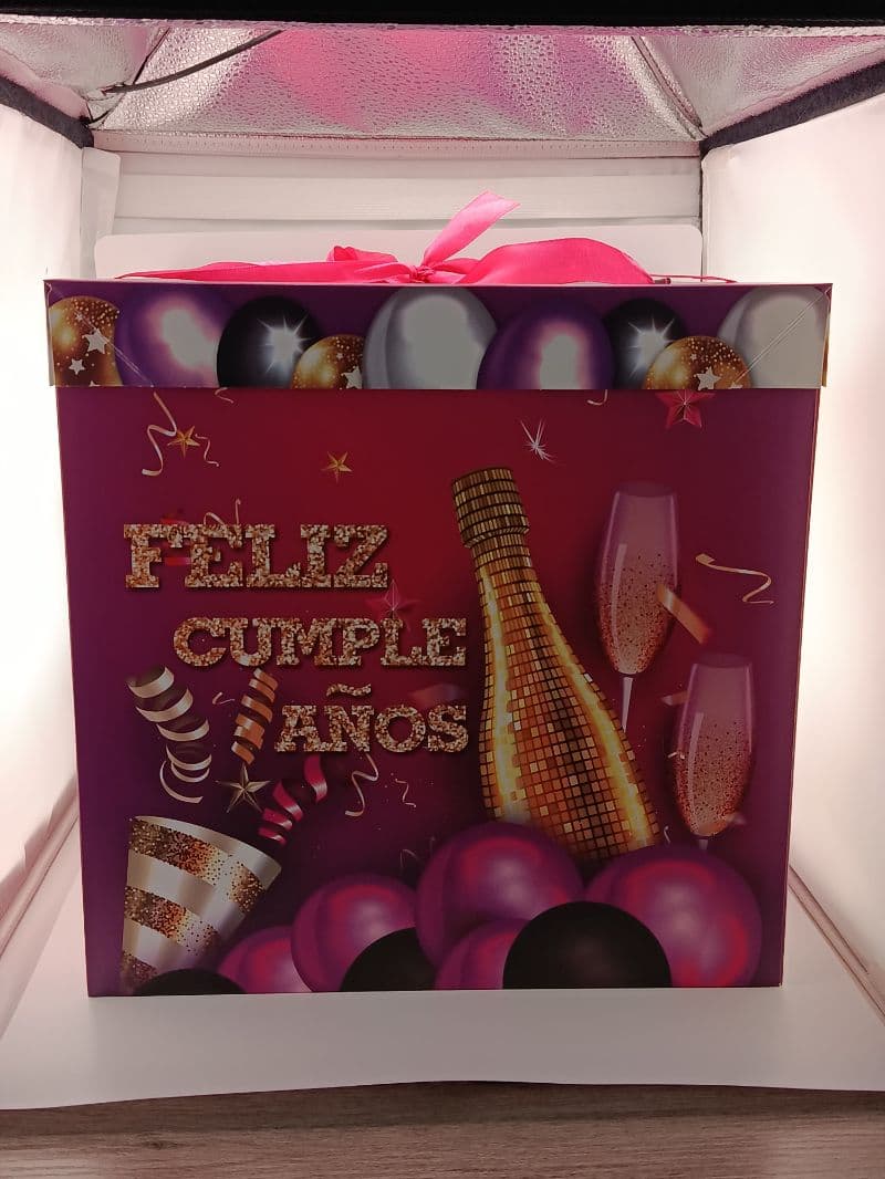 Caja de regalo Feliz Cumpleaños 30 x 30 x 30 cm