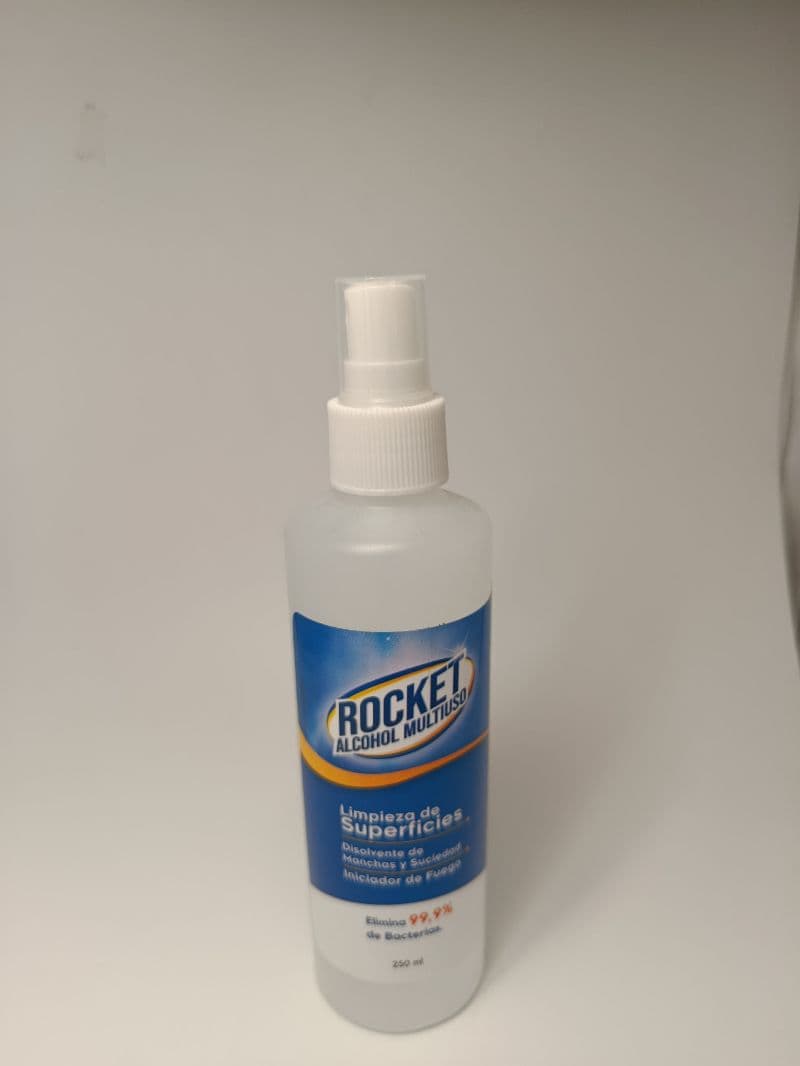 Alcohol Multiuso Rocket 250 ml con Válvula