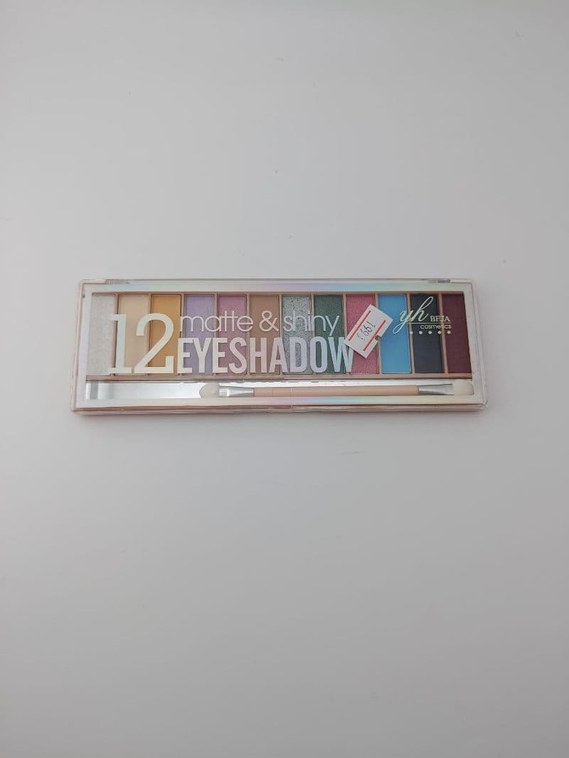 Paleta de sombras matte y brillosas 12 colores YH Cosmetics