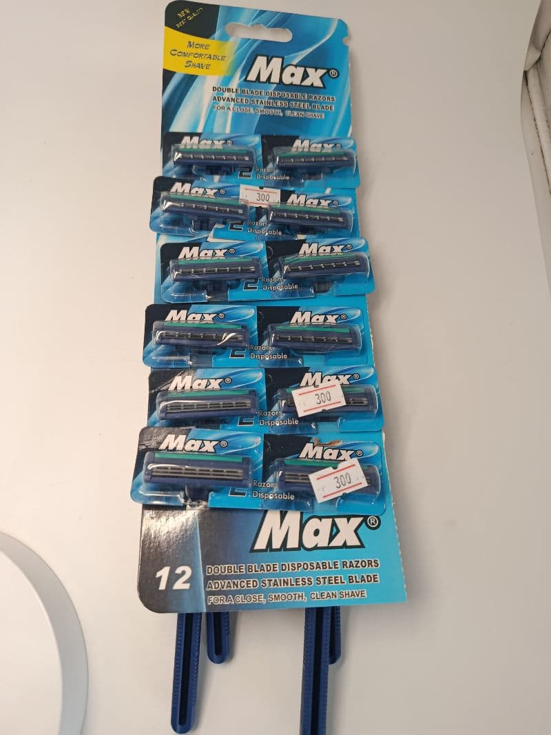 Rasuradoras Desechables Max Doble Hoja - Paquete de 12 Unidades