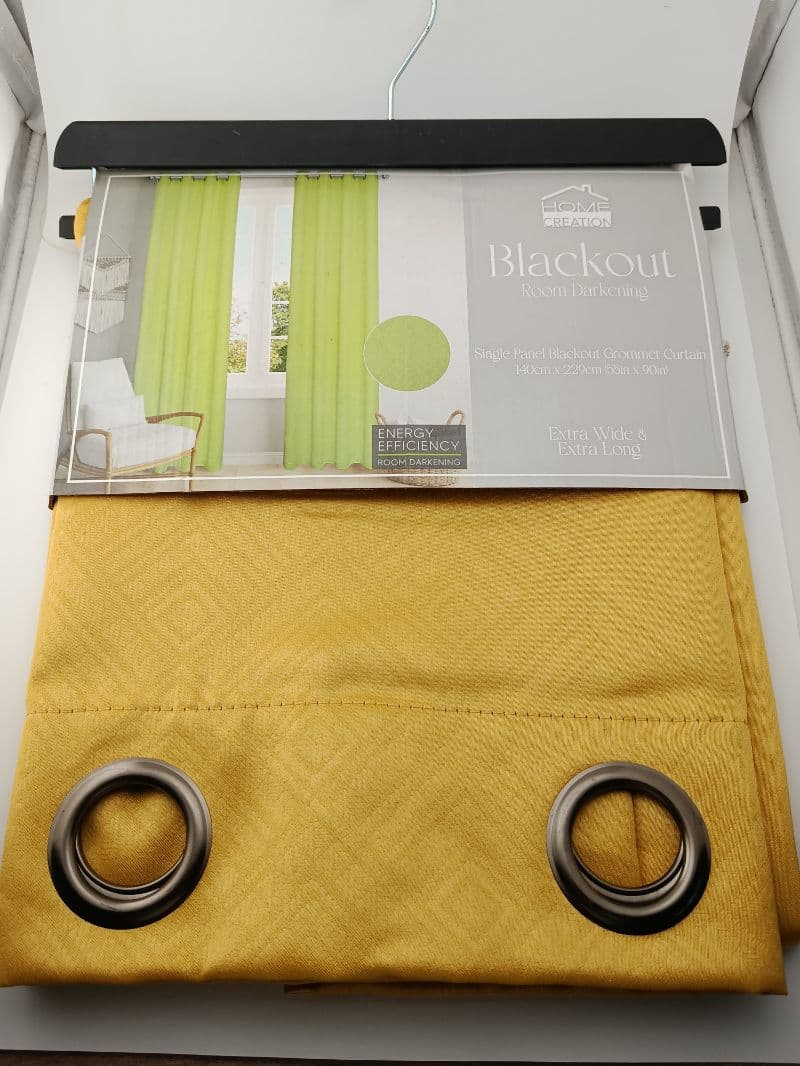 Cortina Blackout de Tela Color Mostaza 140 x 229 cm Home Creation