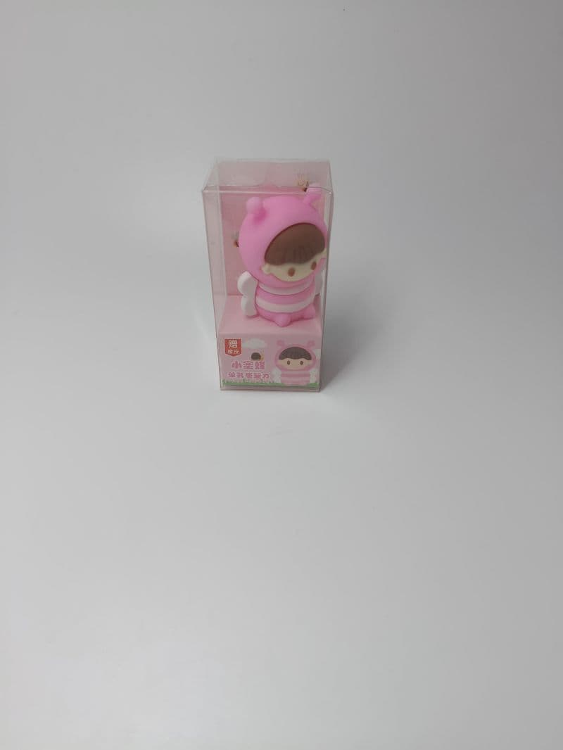 Tajador y borrador con diseño de abeja