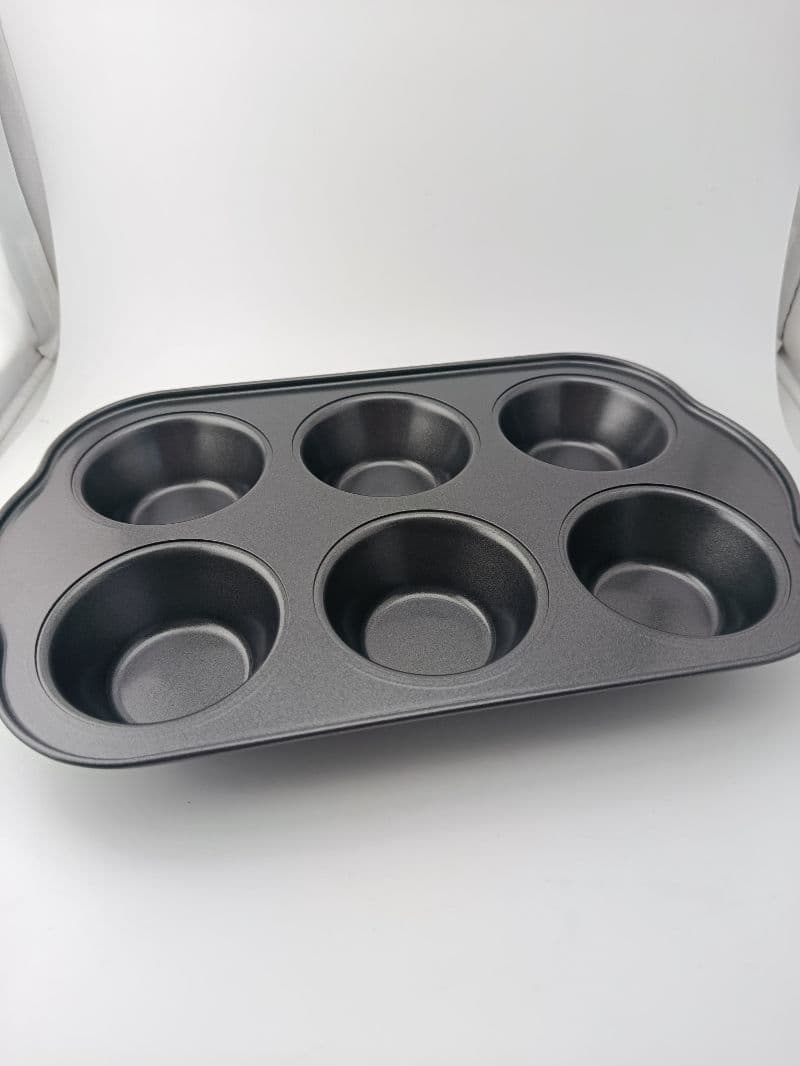 Molde de metal para 6 cupcakes