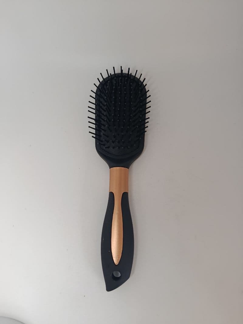 Cepillo Plástico para Cabello con Cojín