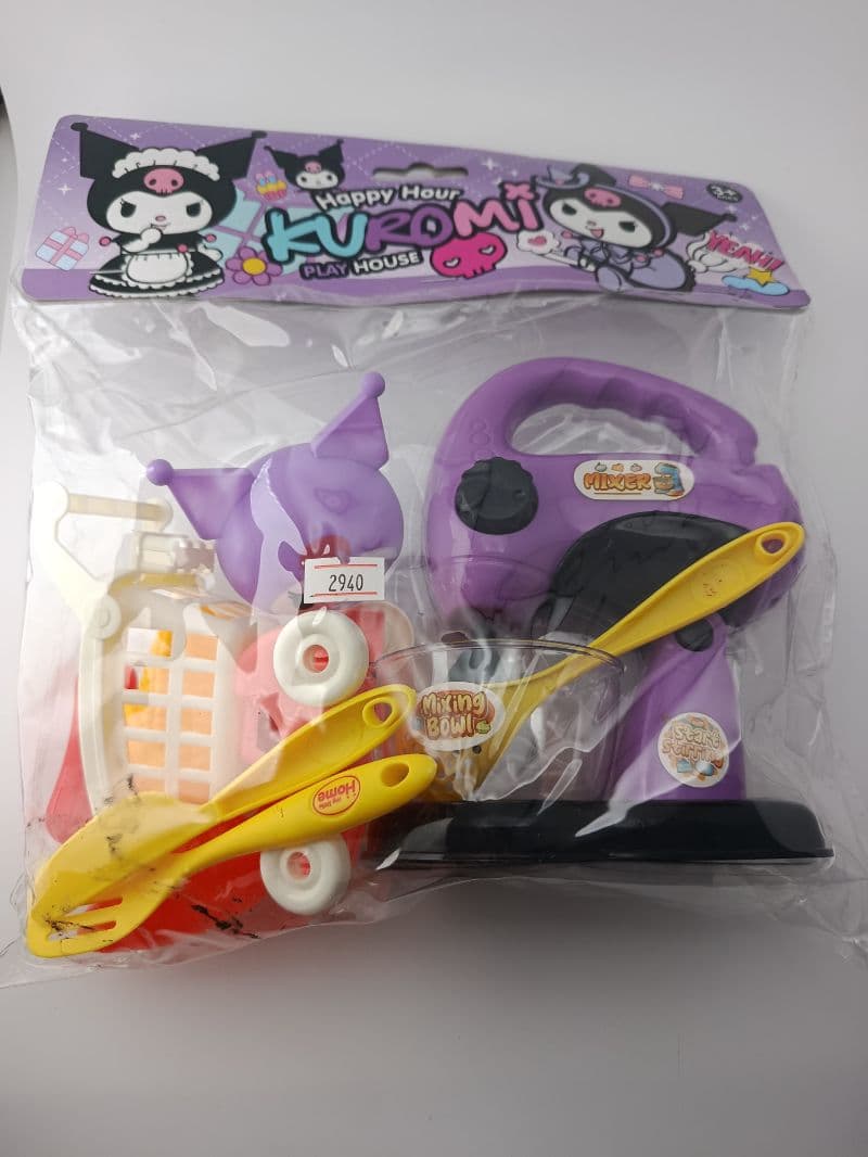 Set de Cocina de Juguete Kuromi con Batidora y Figura