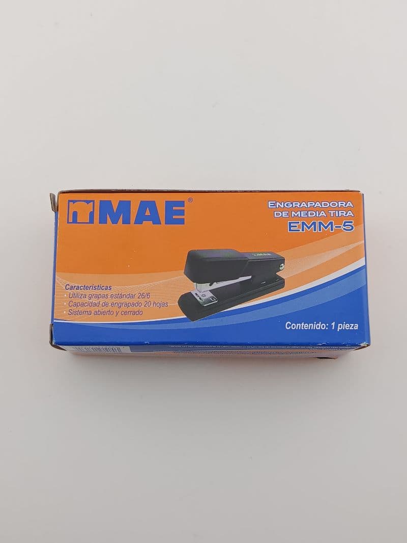 Engrapadora MAE EMM-5 de media tira